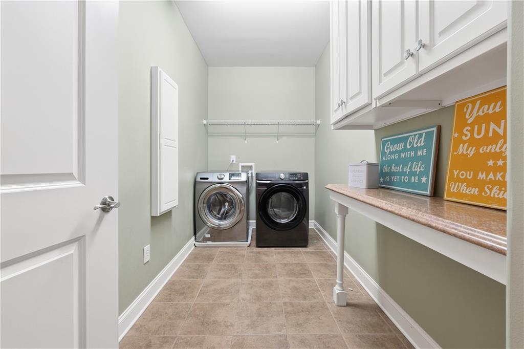 12506 Broadwell Road