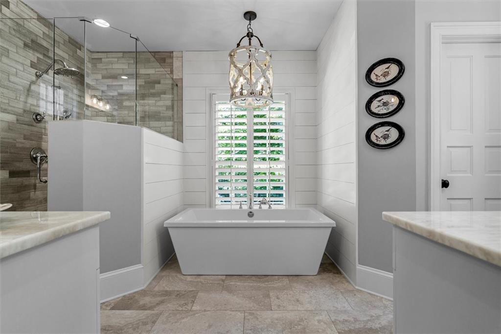 110 Manor Ridge Drive