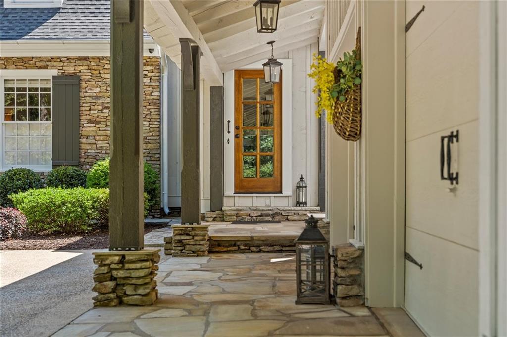 110 Manor Ridge Drive