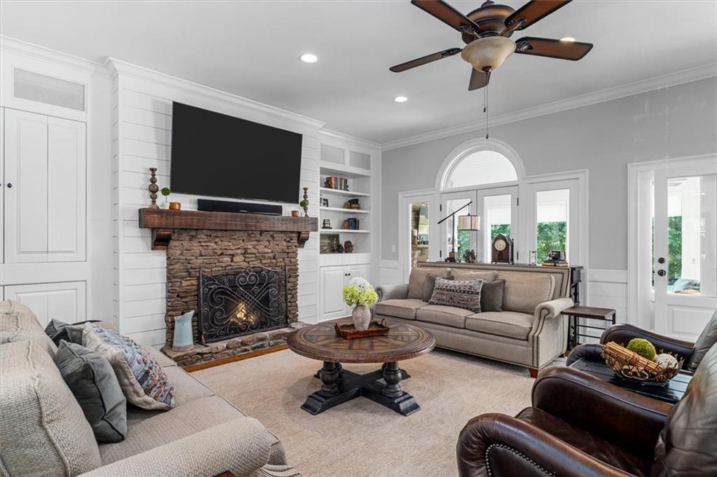 110 Manor Ridge Drive