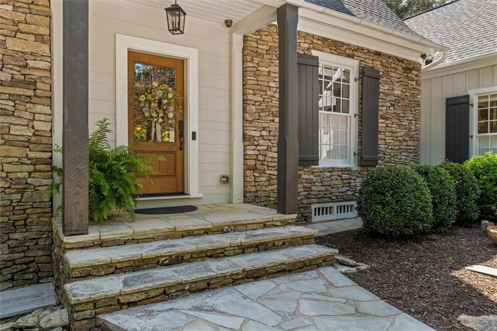 110 Manor Ridge Drive