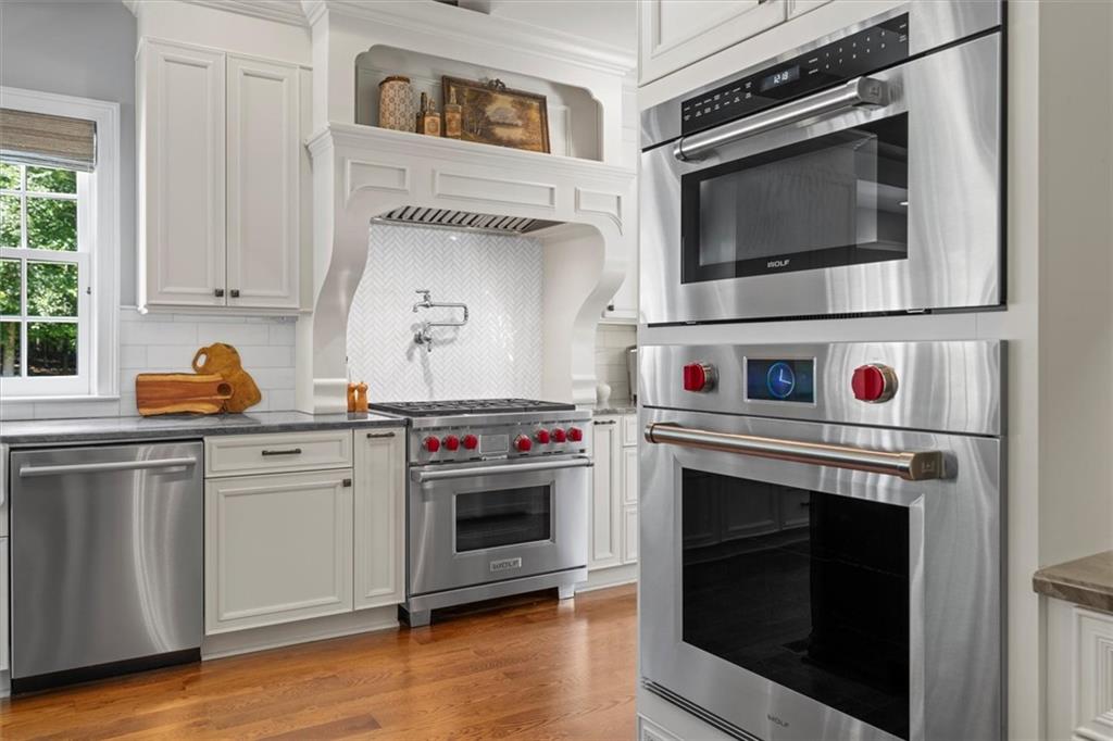 110 Manor Ridge Drive