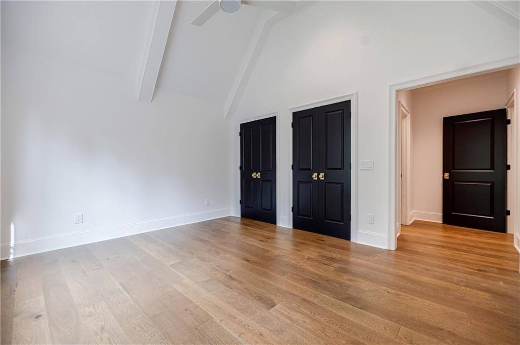 125 Laurel Brook Ln