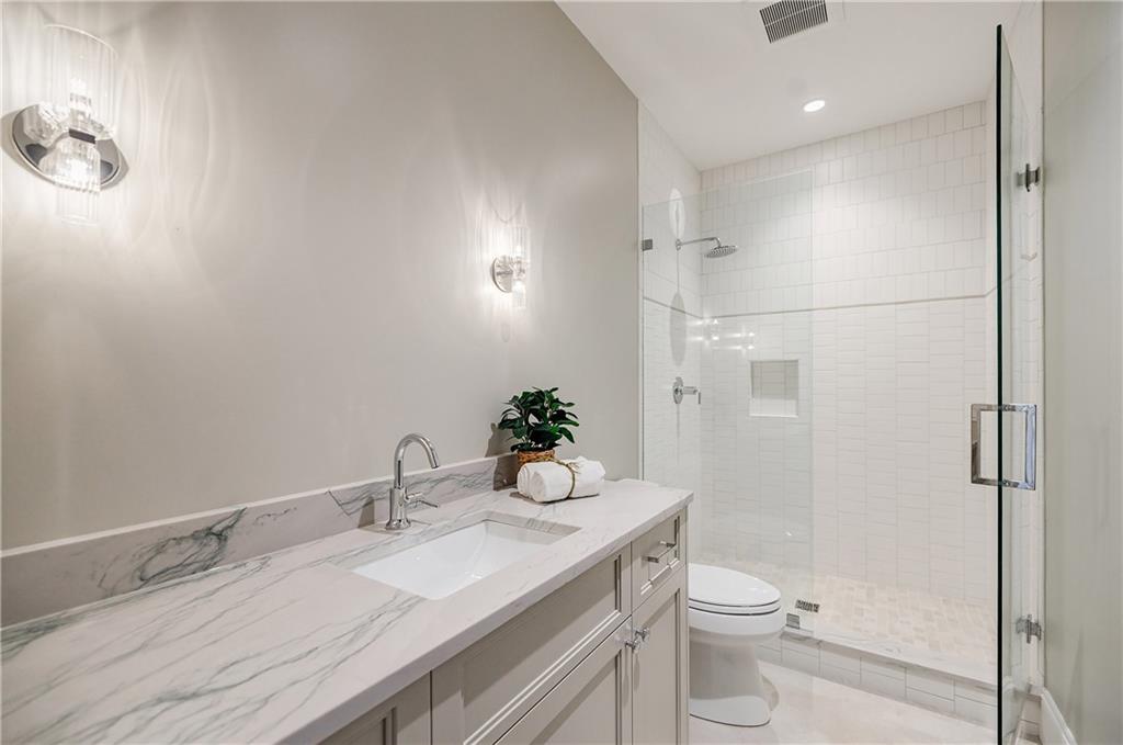 125 Laurel Brook Ln