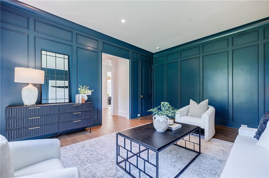 125 Laurel Brook Ln