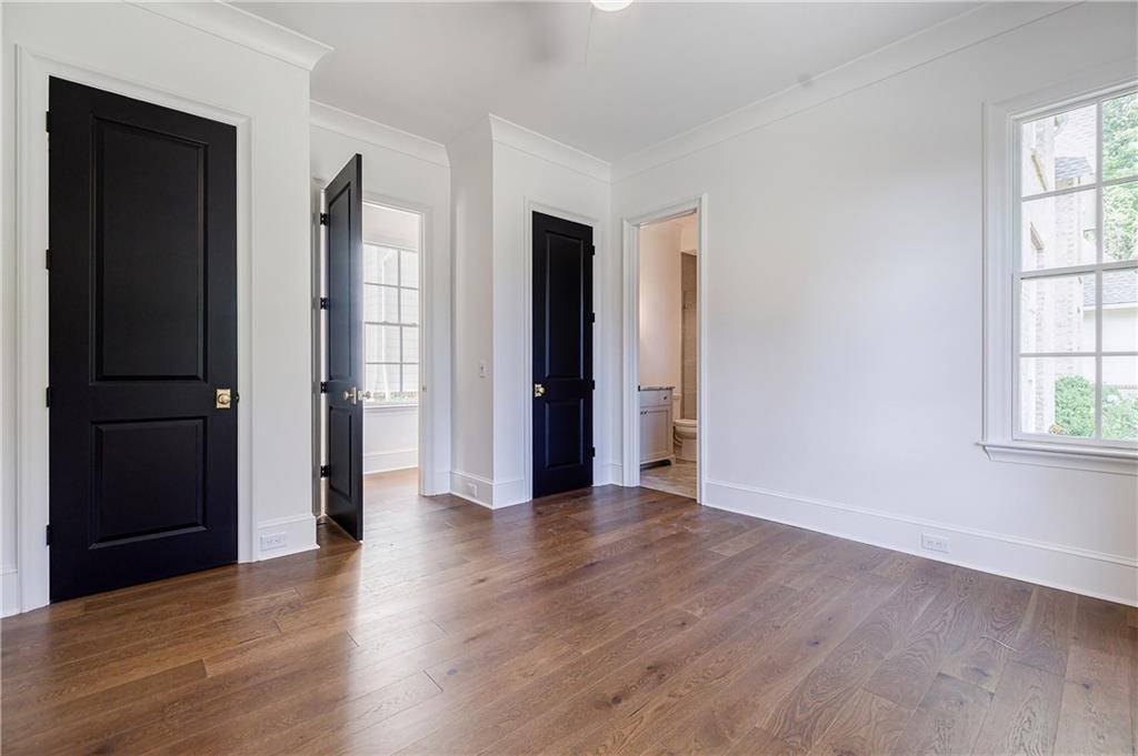 125 Laurel Brook Ln