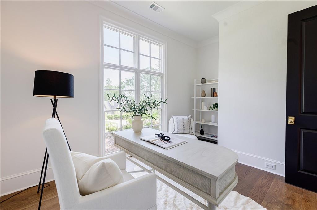 125 Laurel Brook Ln