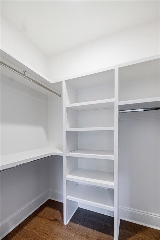 125 Laurel Brook Ln