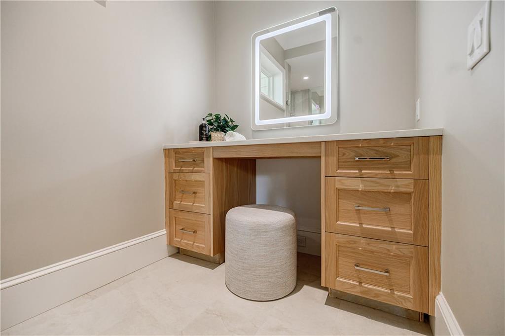 125 Laurel Brook Ln