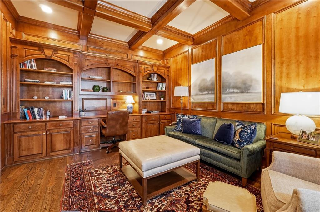 5430 Laurel Oak Drive