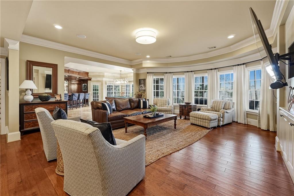 5430 Laurel Oak Drive