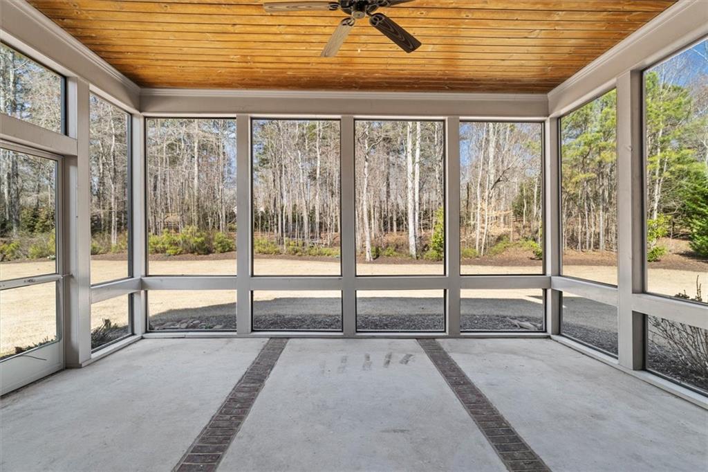 208 Windsor Green Court