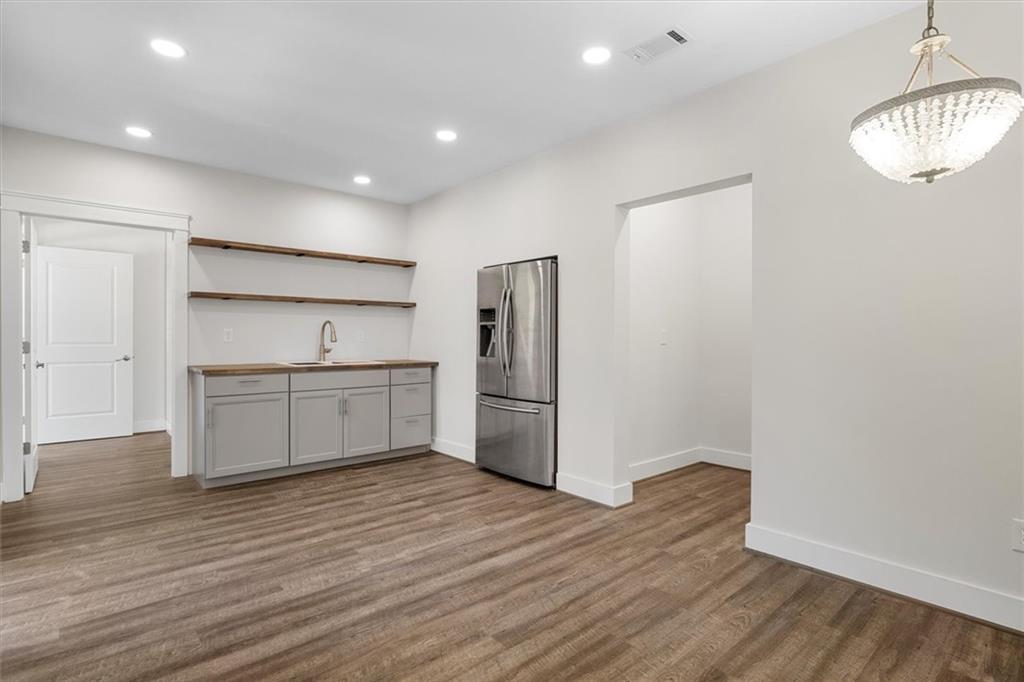 208 Windsor Green Court