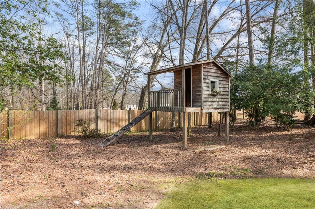 1115 Marka Lane