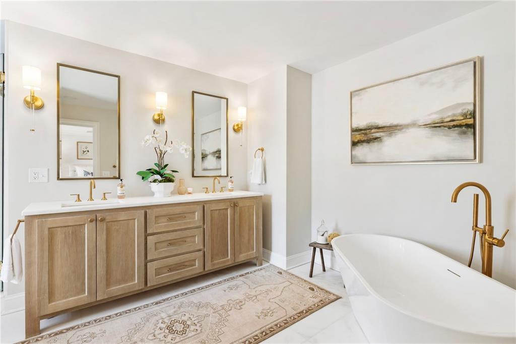 1115 Marka Lane