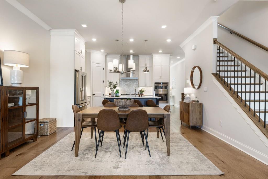 116 Everley Walk