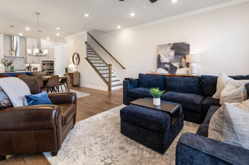 116 Everley Walk