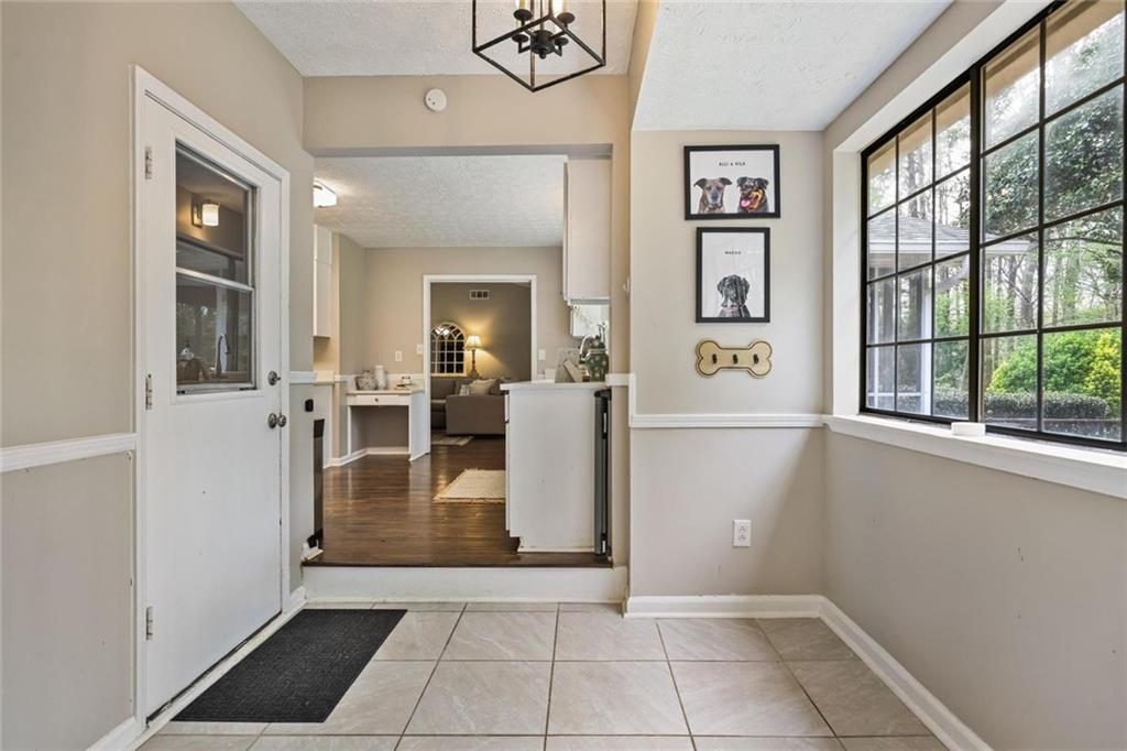 785 E Hembree Crossing