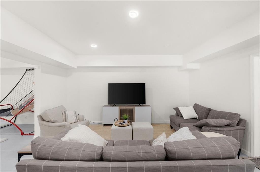 115 Valley Summit Court