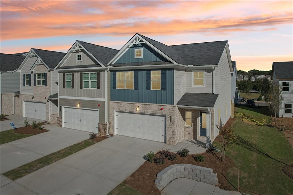 379 Lanier Circle