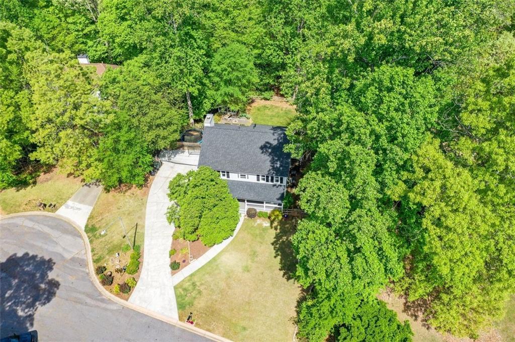 304 Cacique Court