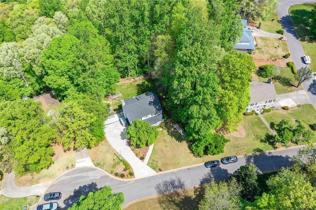 304 Cacique Court