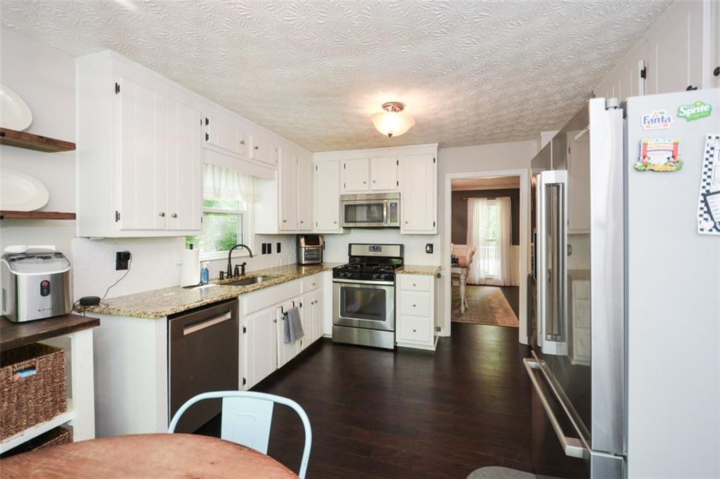 304 Cacique Court