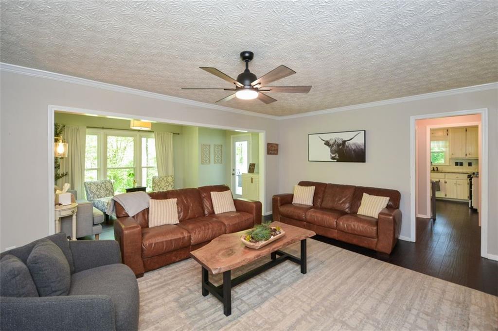 304 Cacique Court