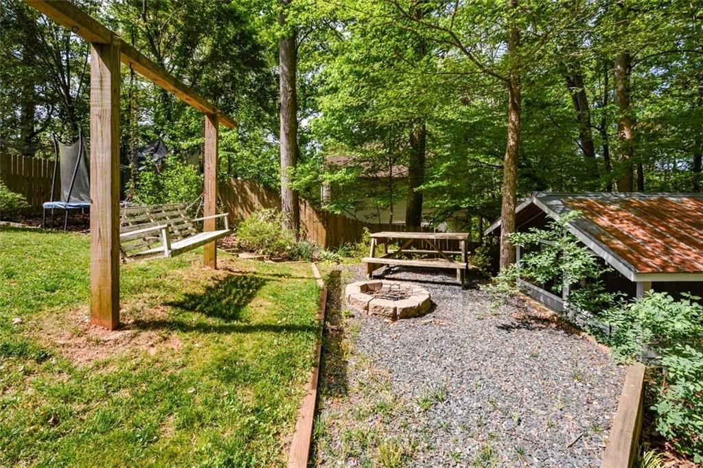 304 Cacique Court