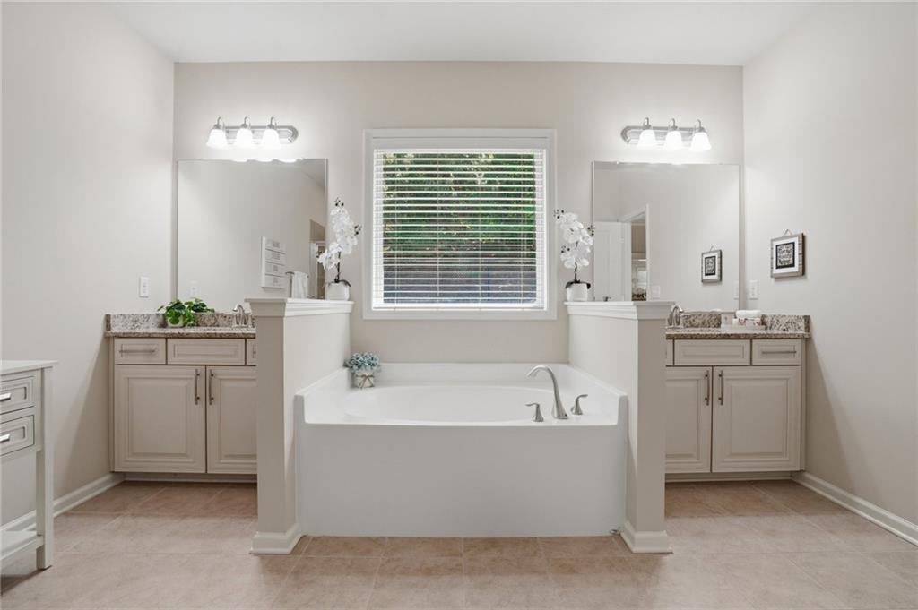 1995 Poplar Ridge Place