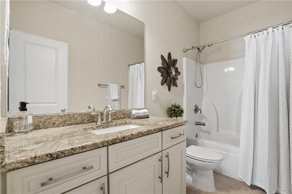 1995 Poplar Ridge Place