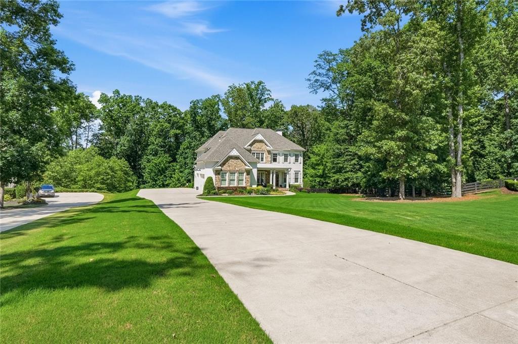 4540 Hawthorne Court