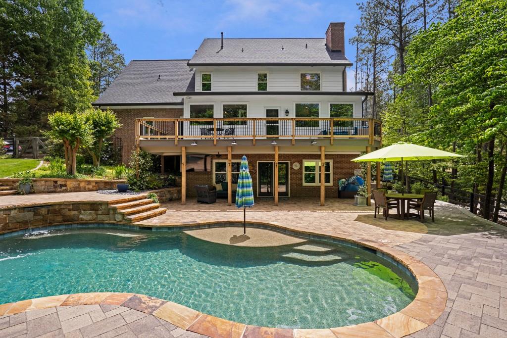 280 Sweet Briar Court