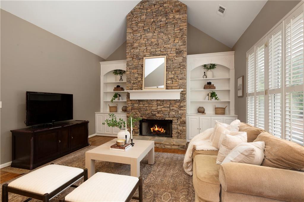 1110 Bascomb Farm Drive