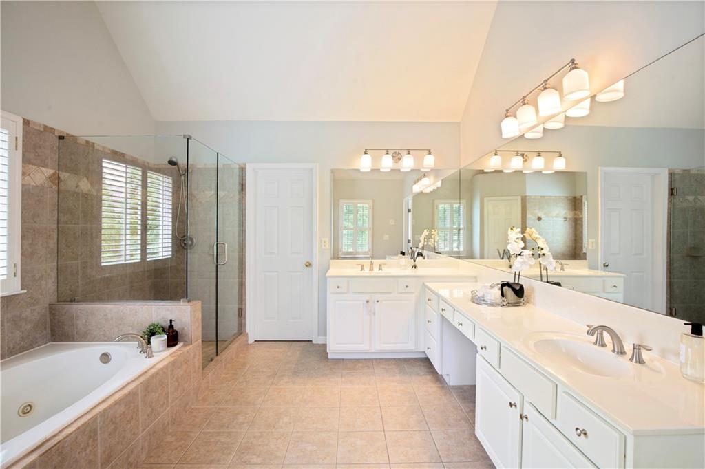 1110 Bascomb Farm Drive