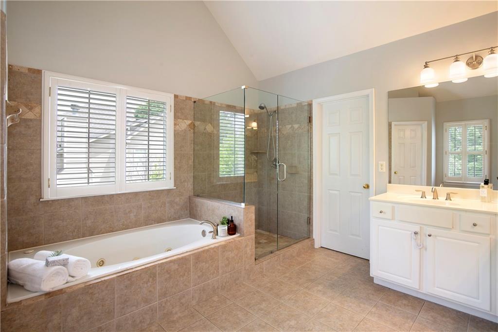 1110 Bascomb Farm Drive
