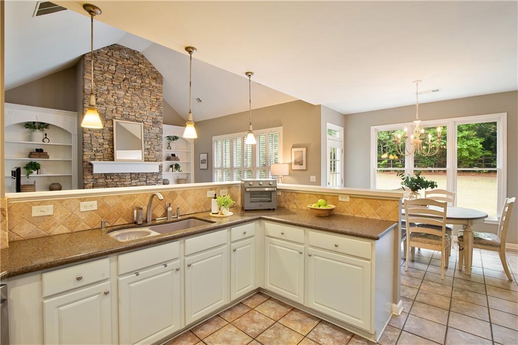 1110 Bascomb Farm Drive