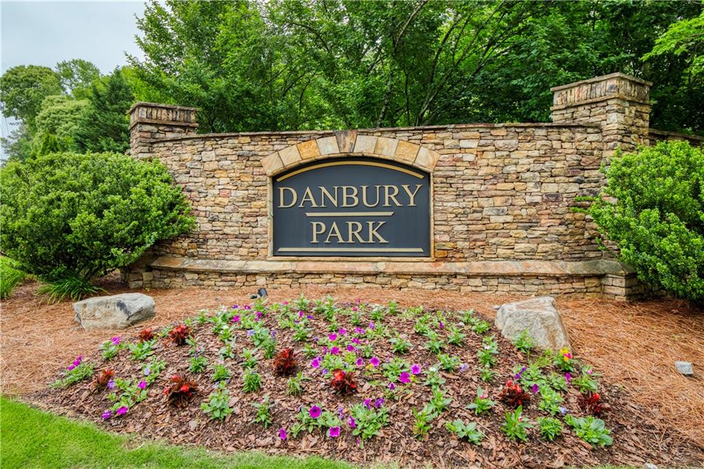 1110 Bascomb Farm Drive