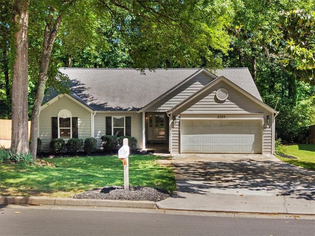 4209 Harris Ridge Court