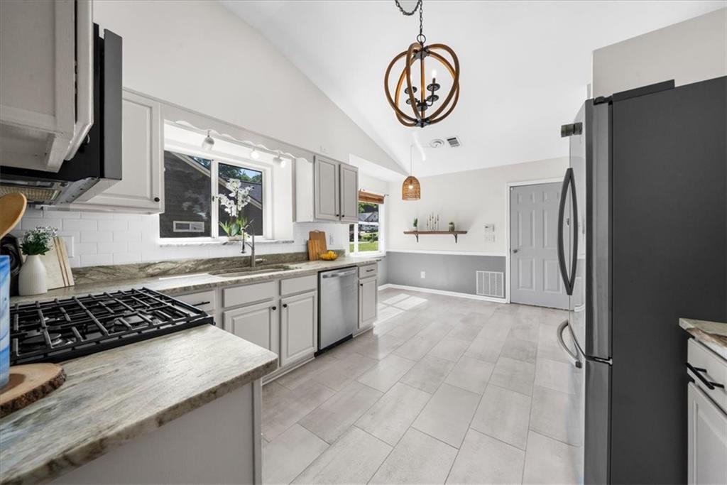 4209 Harris Ridge Court