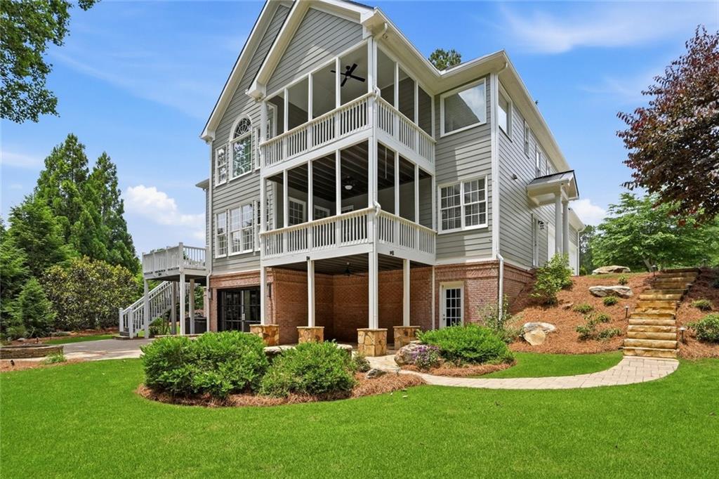 315 Lake Bend Court