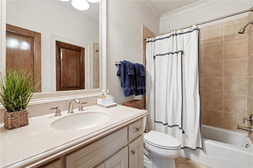 13335 Bishops Court