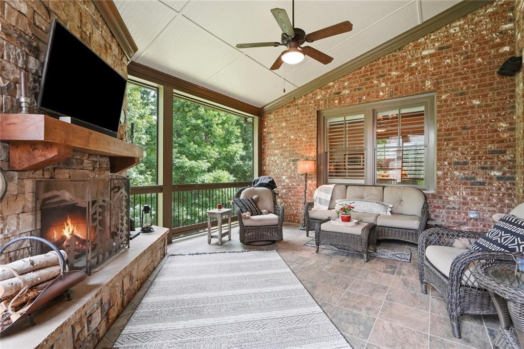 1540 Bramble Bush Way