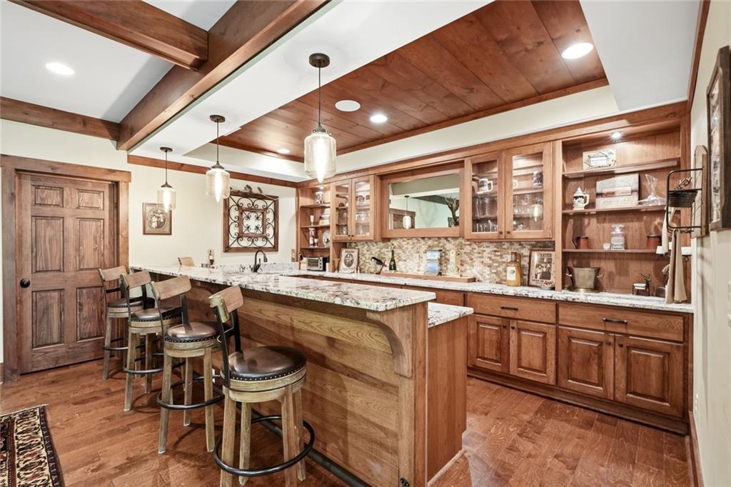 1540 Bramble Bush Way