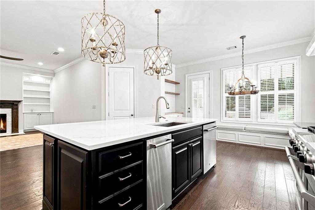 2117 Mcfarlin Lane