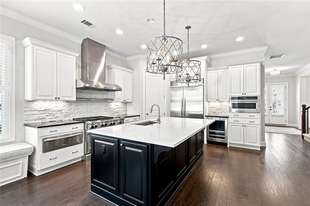 2117 Mcfarlin Lane