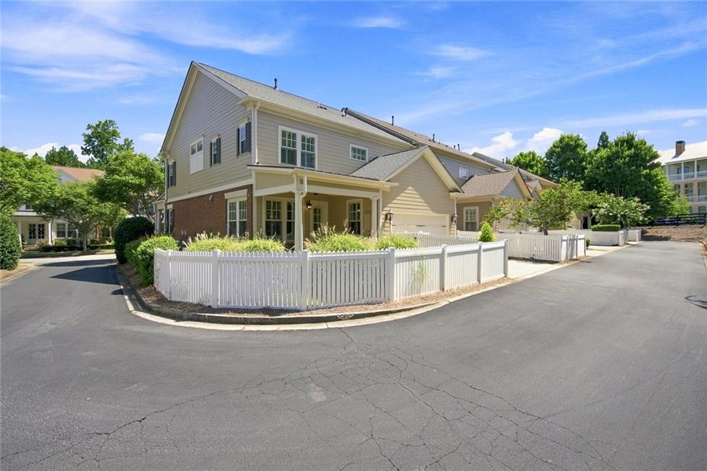 2117 Mcfarlin Lane