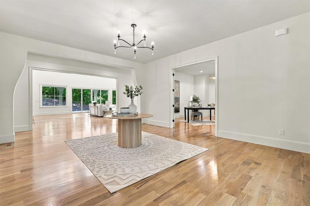 350 Lum Crowe Road