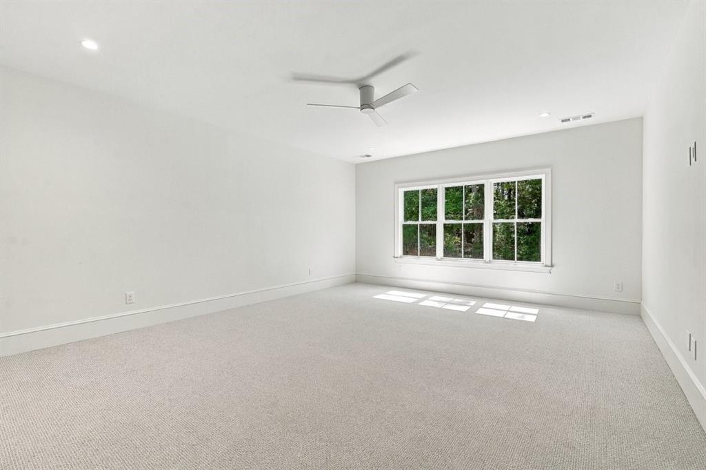 350 Lum Crowe Road