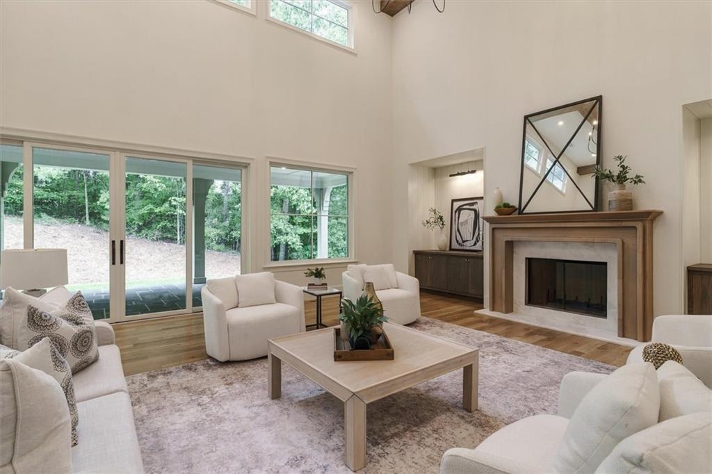 350 Lum Crowe Road